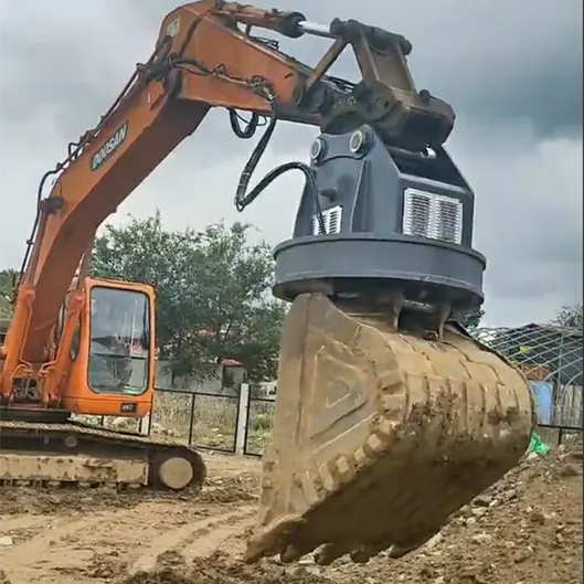 mini excavator magnet attachment