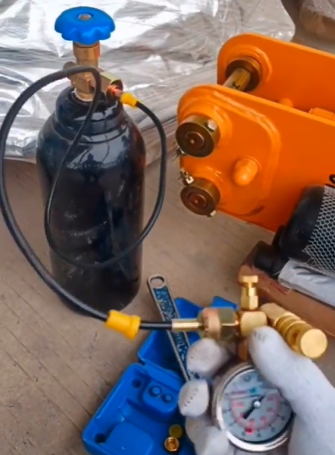 Excavator Bucket Coupler