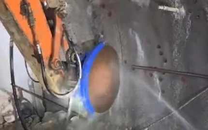 Excavator Rock Saw2