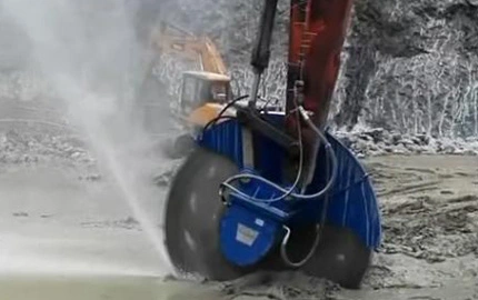 Excavator Rock Saw3